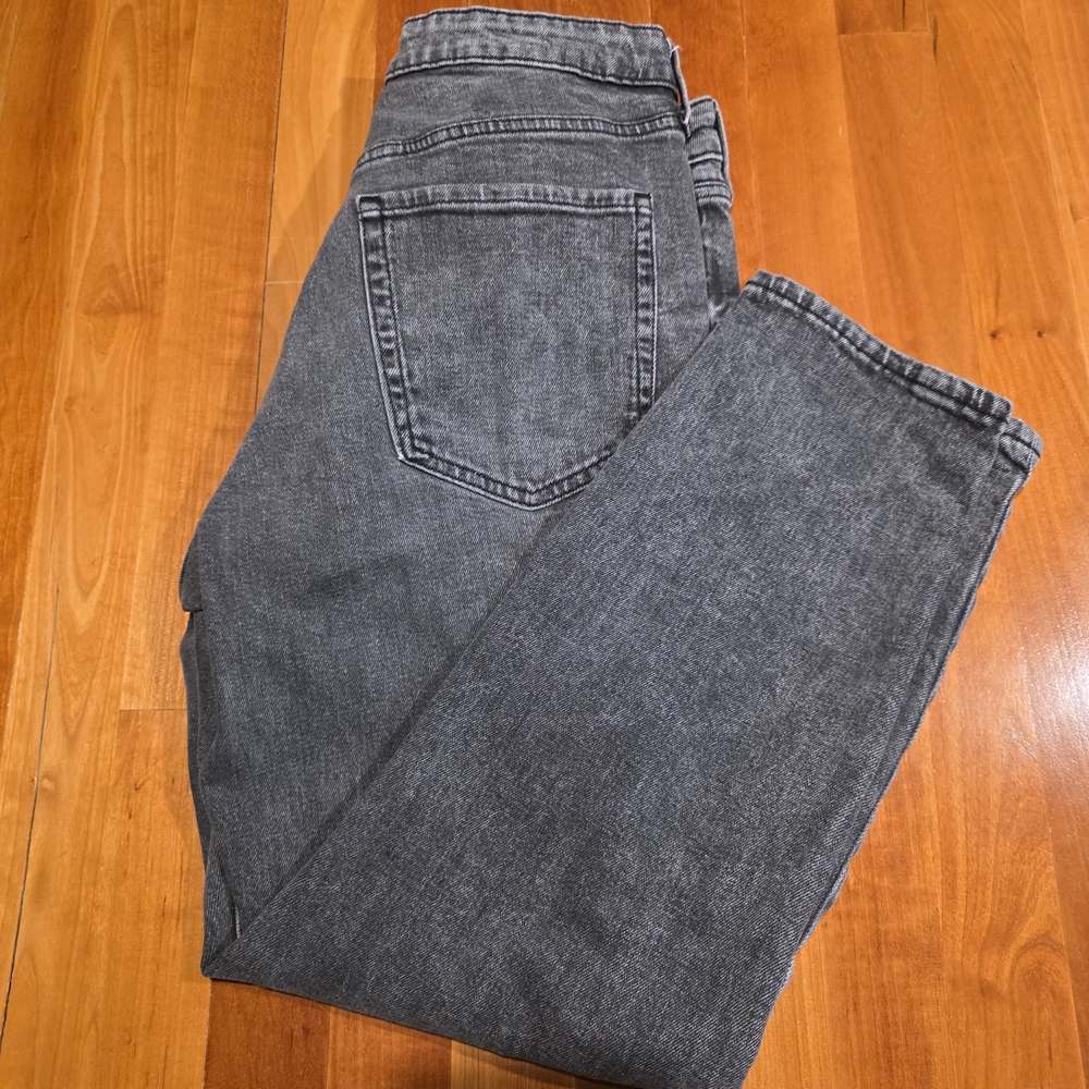 Old Navy OG Straight High-Rise Black Jeans – Size 10